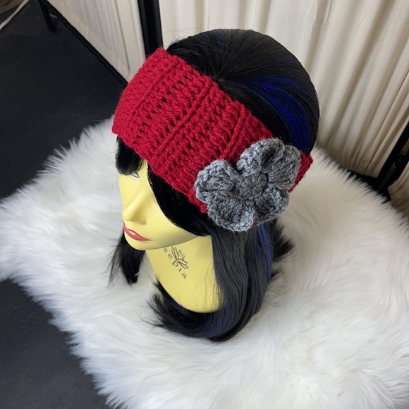 KNITTED FLORAL HEADBAND- OSFM HOMEMADE! - Picture 4 of 8